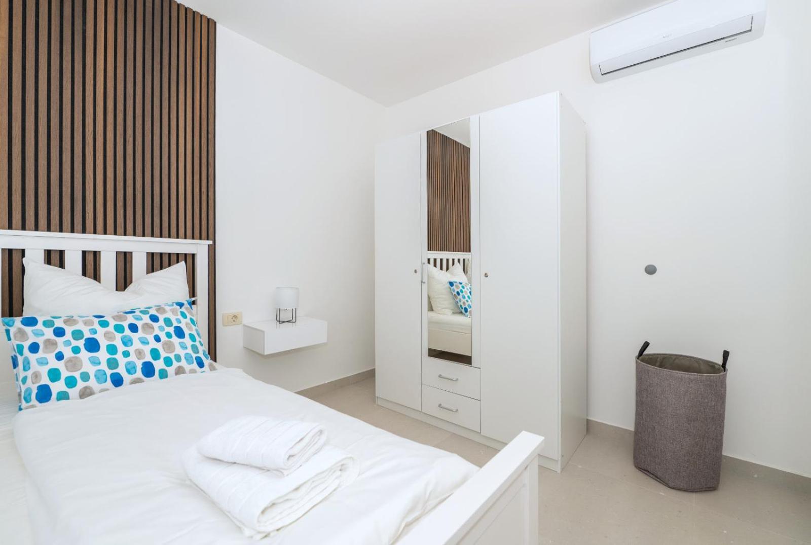 Apartment Filou Макарска Экстерьер фото